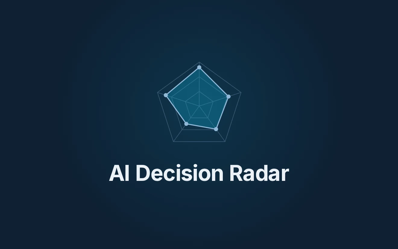 AI Decision Radar : le radar à cinq axes du service, surface cyan sur fond bleu nuit.